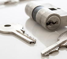 Commercial Locksmith Services in Apopka, FL